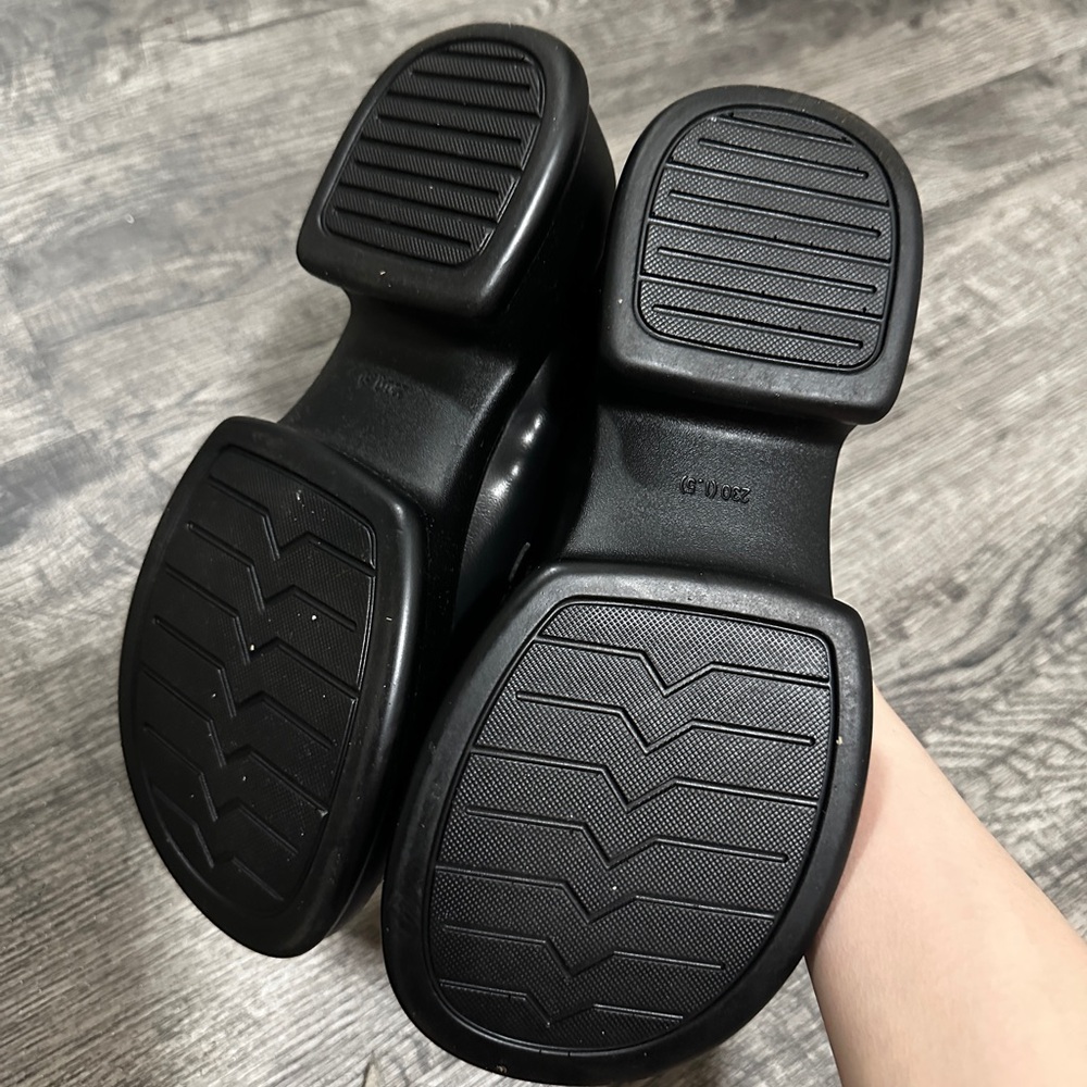 Loafers - Picture 4 of 4